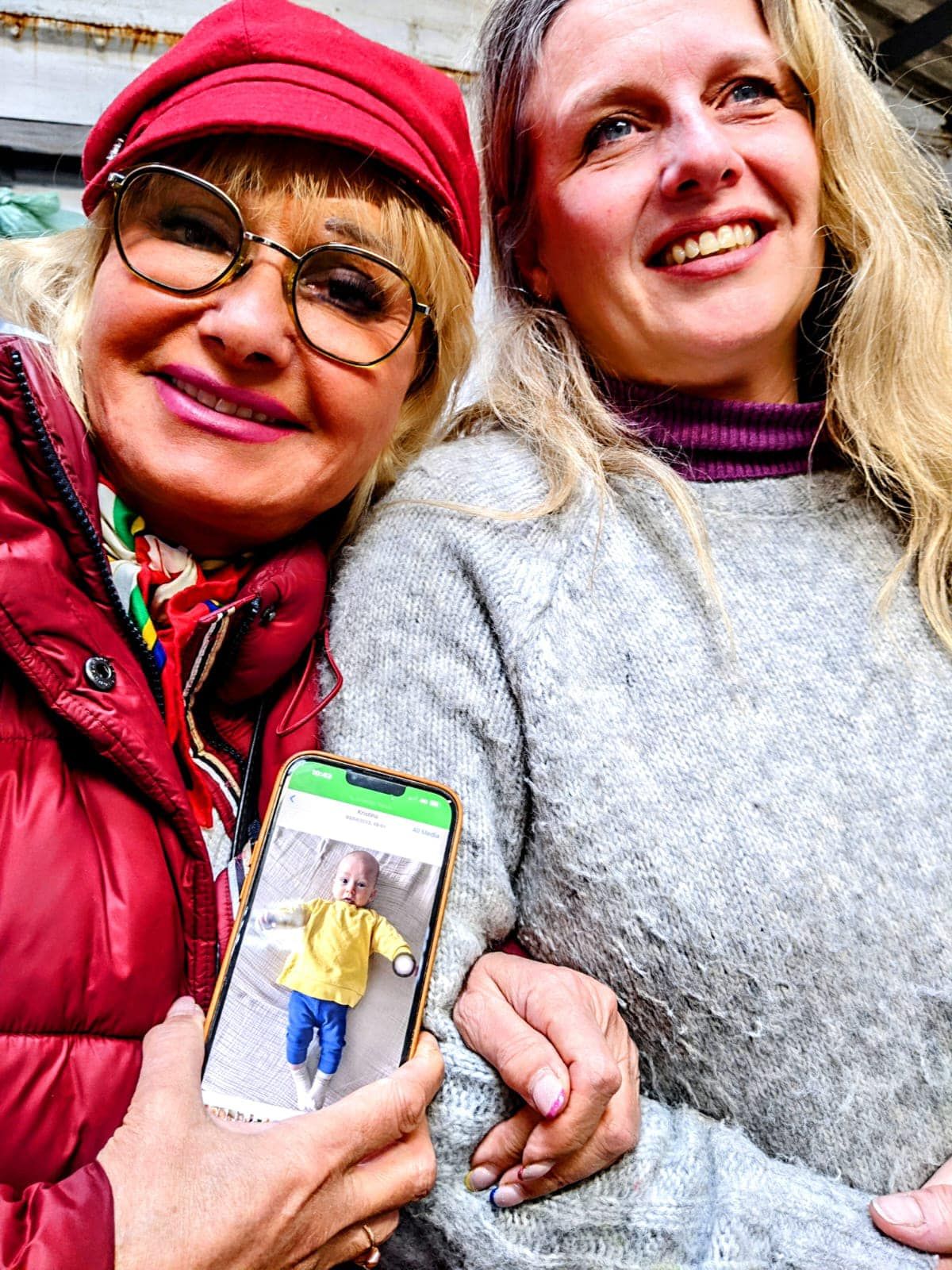 Jane Wain and Olena